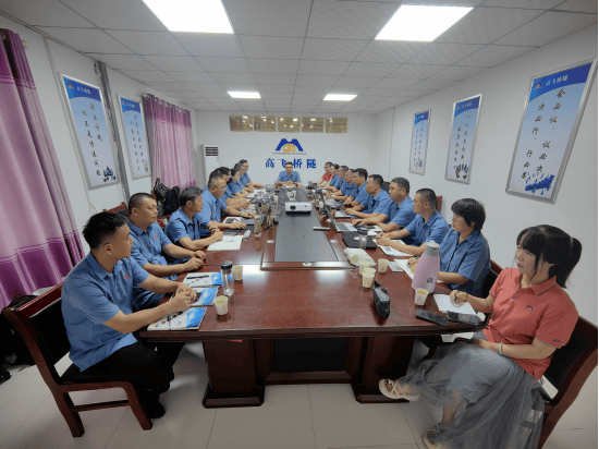 凝心聚力 力攀高峰！高飛股份銷售部2025年上半年營銷會議圓滿召開！